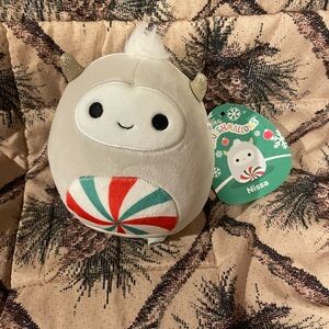 5” Nissa the Peppermint Yeti Squishmallow